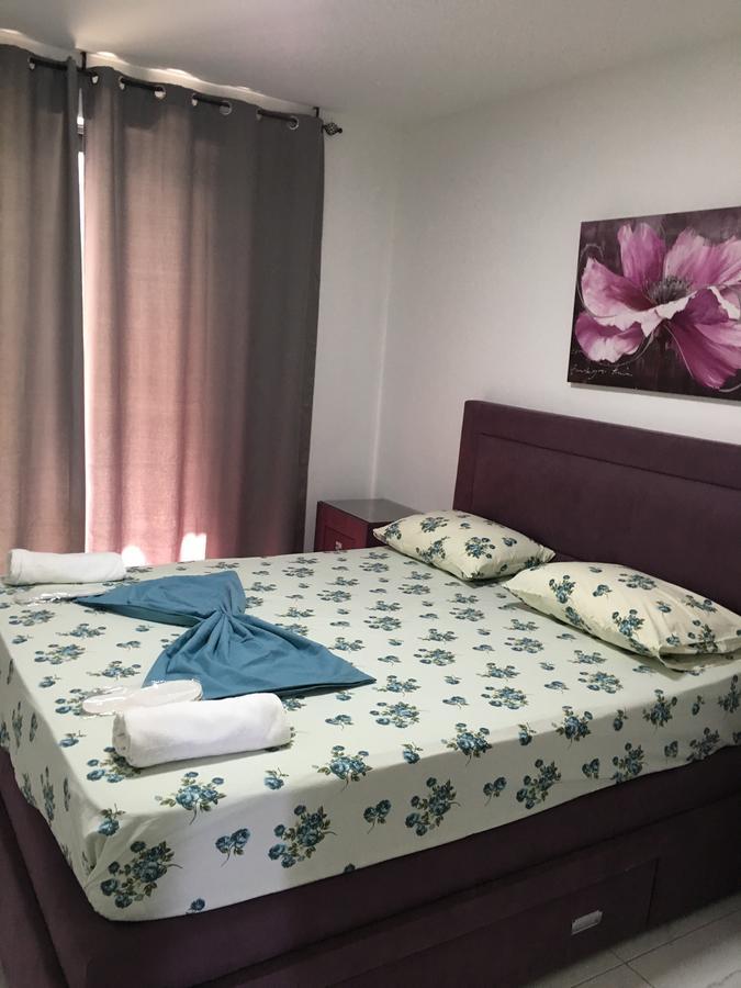 Sea Star Apartments Улцин Екстериор снимка